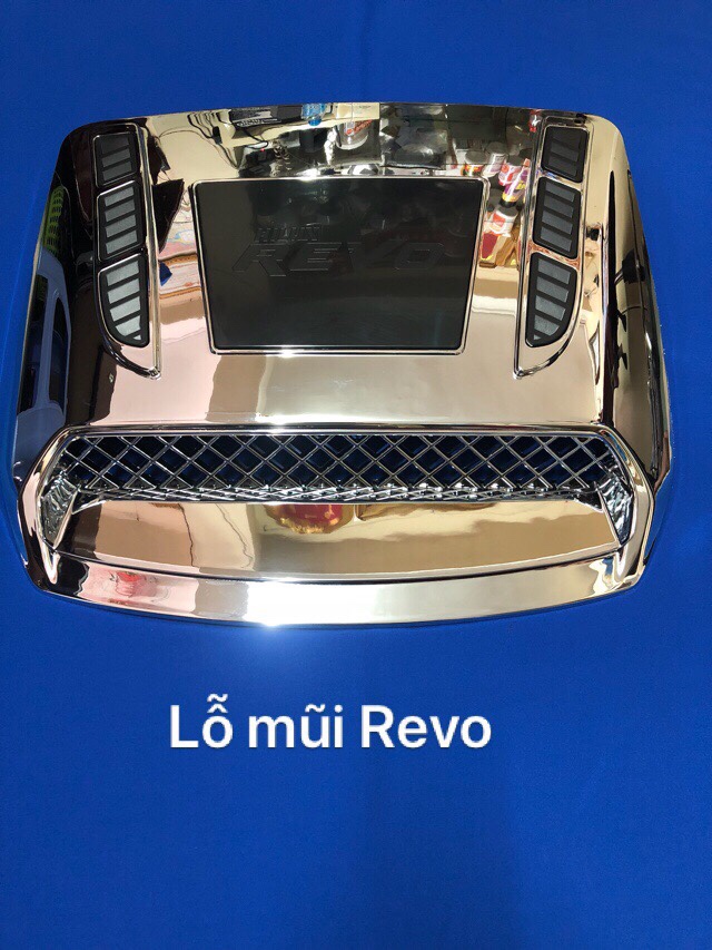 Lỗ mũi xe Hilux Revo - Đồ chơi lắp đặt thêm cho Hilux Revo